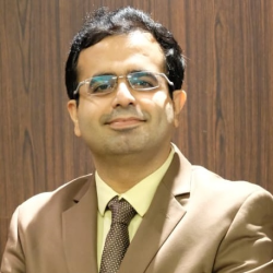 Dr Anand Hinduja